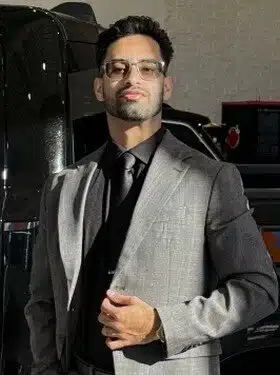 Awab Kazmi Product Specialist