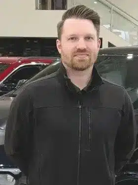 Graeme Hansen Service Advisor