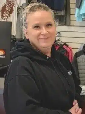 Samantha Brassard Parts Advisor