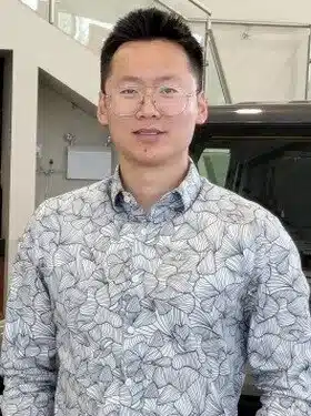 Xiang “Sean” Gong Product Specialist